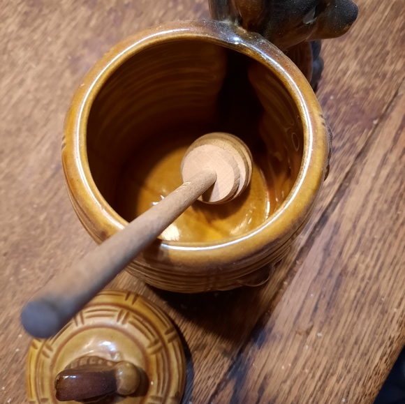 Vintage Armbee San Francisco Bear and Beehive Honey Jar - Picture 5 of 5